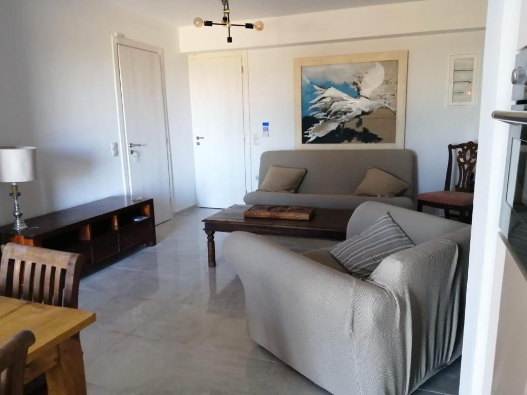 Appartement in OLIVE GROOVE HOUSE PELOPONNESOS WESTERN MANI Kalianeika Exterior foto